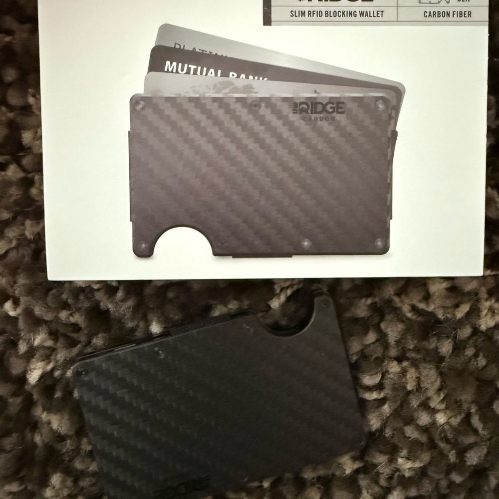 Carbon Fiber Slim Wallet - Black